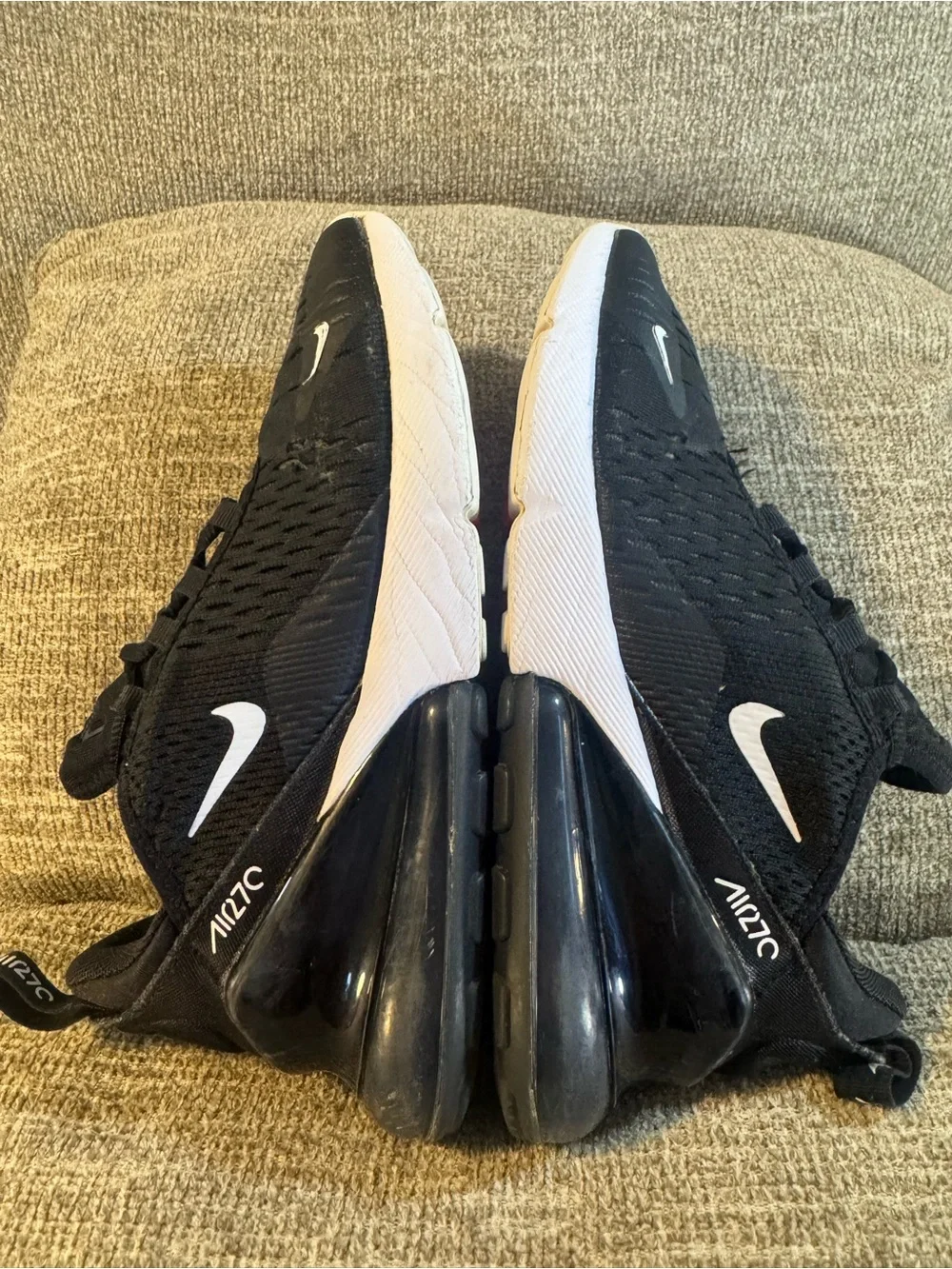 Nike Air Max 270 Kids Black/White #943345-001 Size 6Y